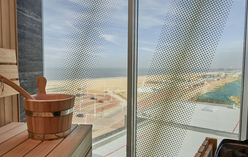 Фото Inntel Hotels Den Haag Marina Beach
