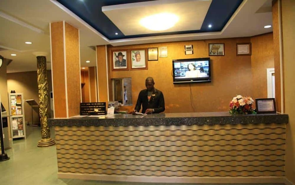 Фото отеля 3