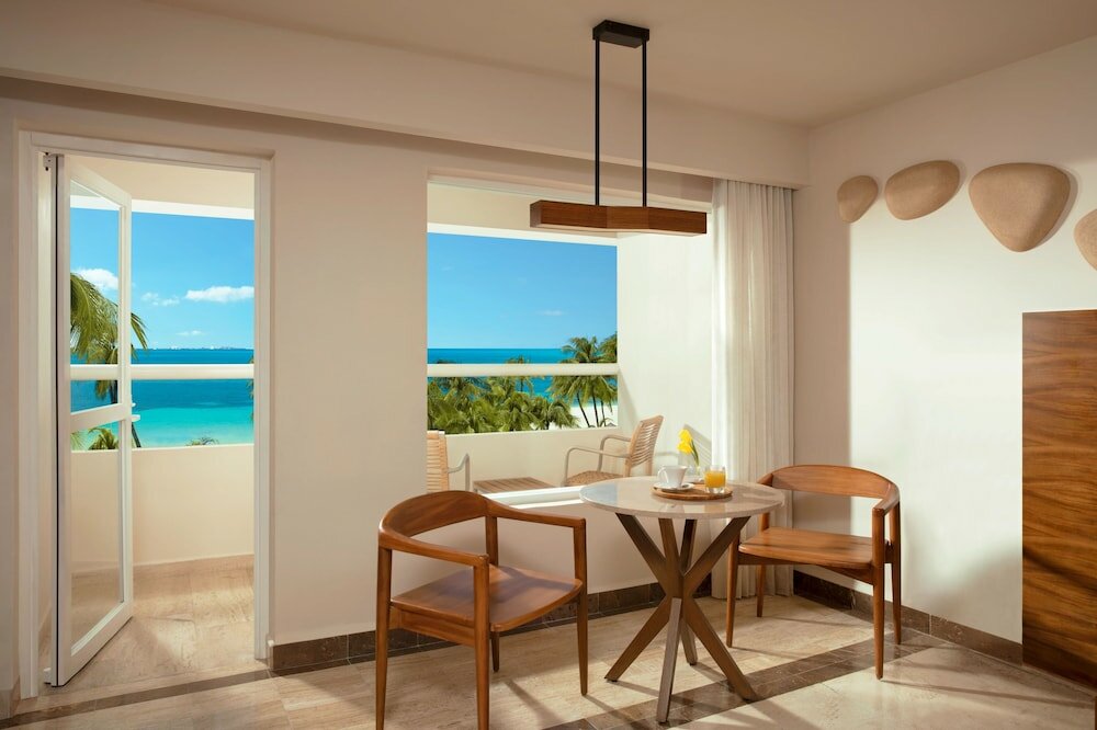 Фото Dreams Sands Cancun Resort & SPA