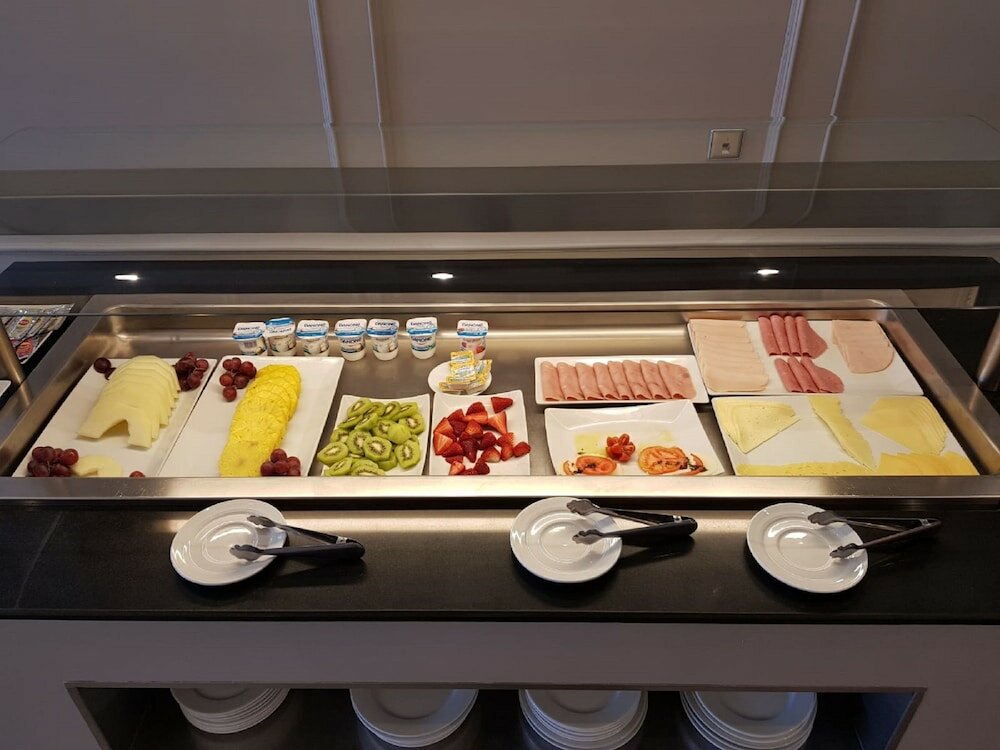 Фото Boutique Hotel Puerto Banus B51 & Park Plaza Suites Apartamentos