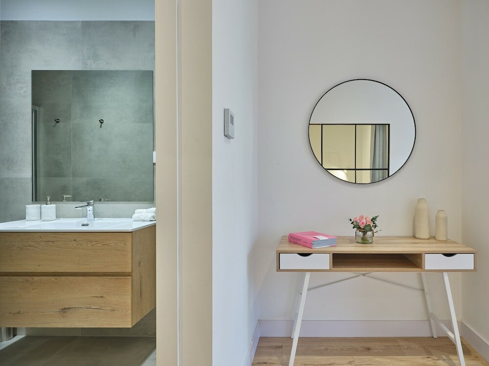 Фото Paseo Suites Hotel