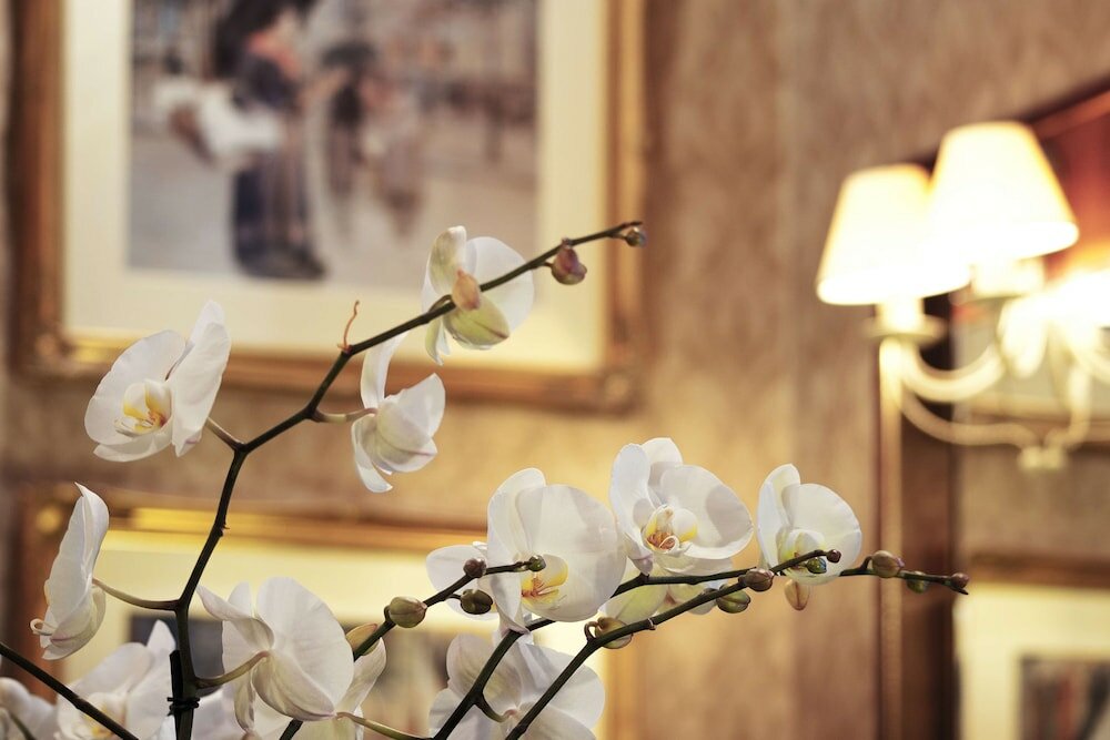 Фото Berjaya Eden Park London Hotel