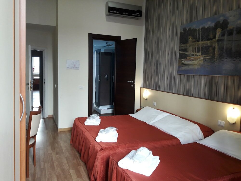 Фото Hotel Mimosa Pantheon