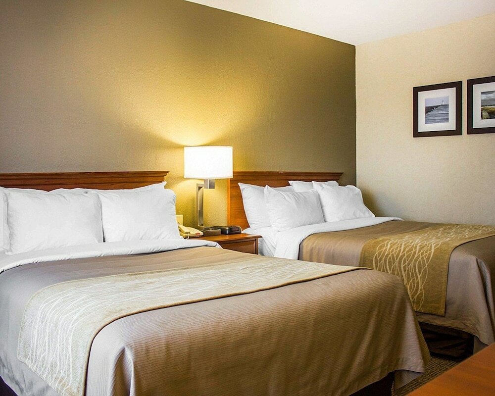 Фото Comfort Inn Guilford near I-95