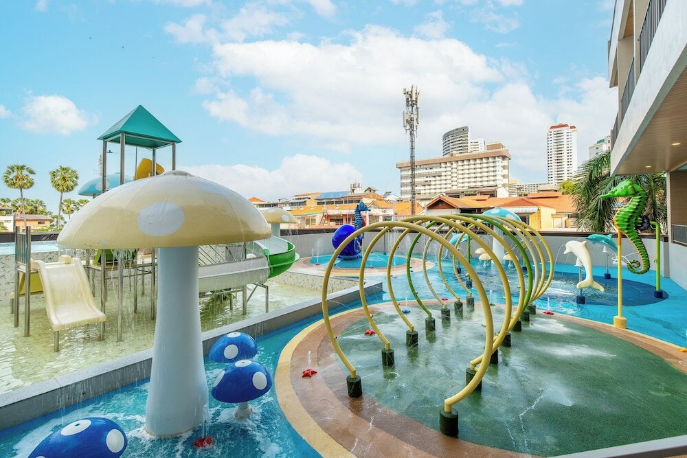 Фото Jomtien Thani Hotel