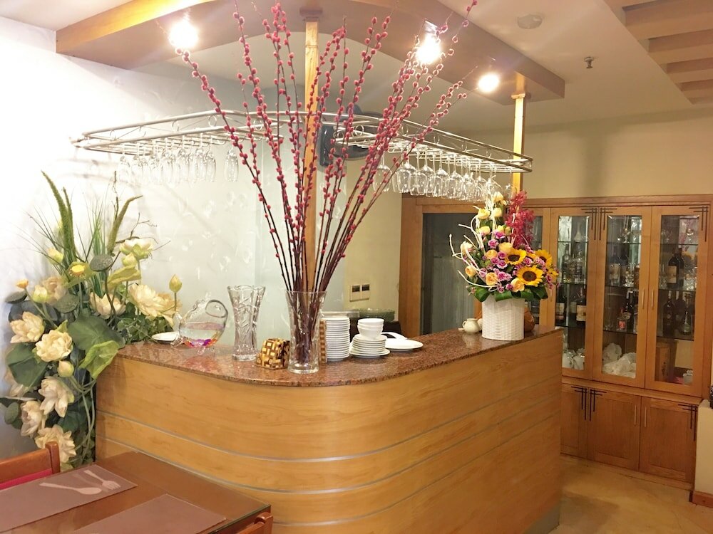 Фото First Eden Hotel