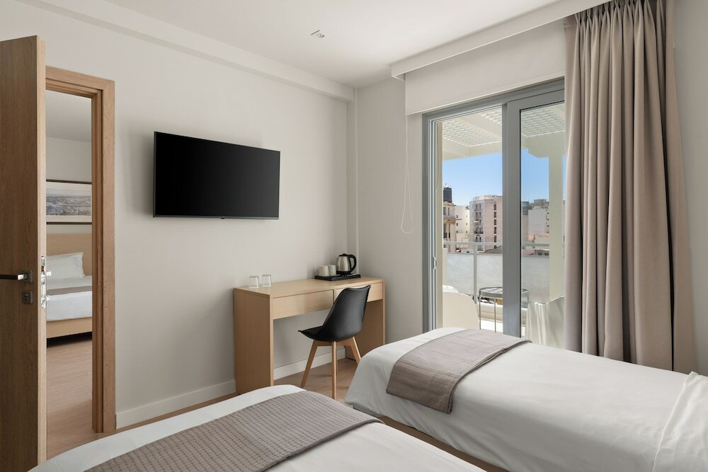 Фото Gallery Central Piraeus Port