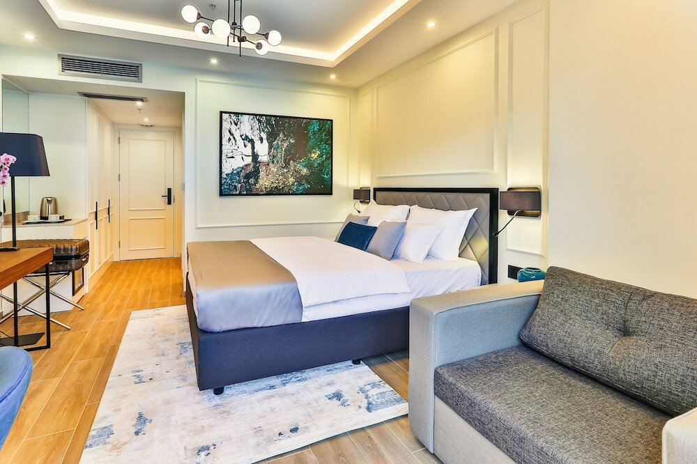 Фото Boutique hotel Momentum by Aycon