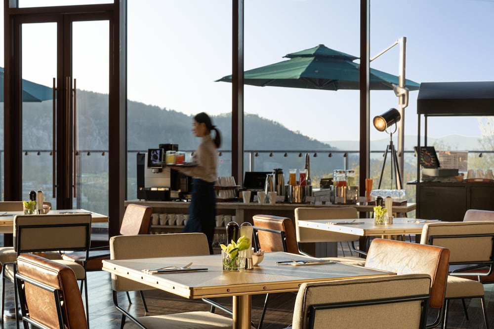 Фото Hotel Indigo Nanjing Garden Expo, an Ihg Hotel