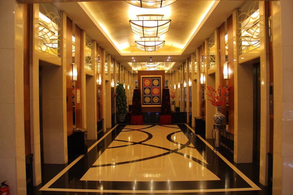 Фото The North Garden