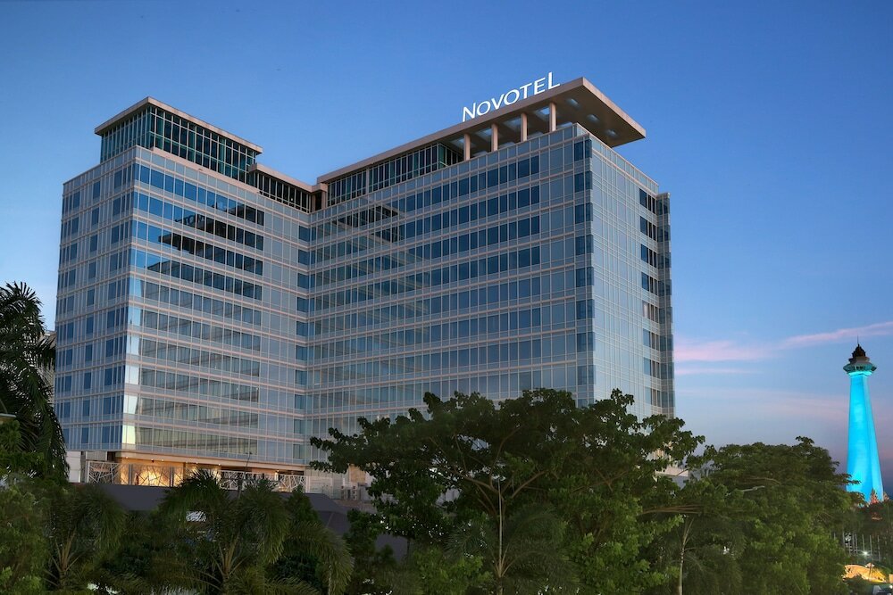 Фото Novotel Makassar Grand Shayla