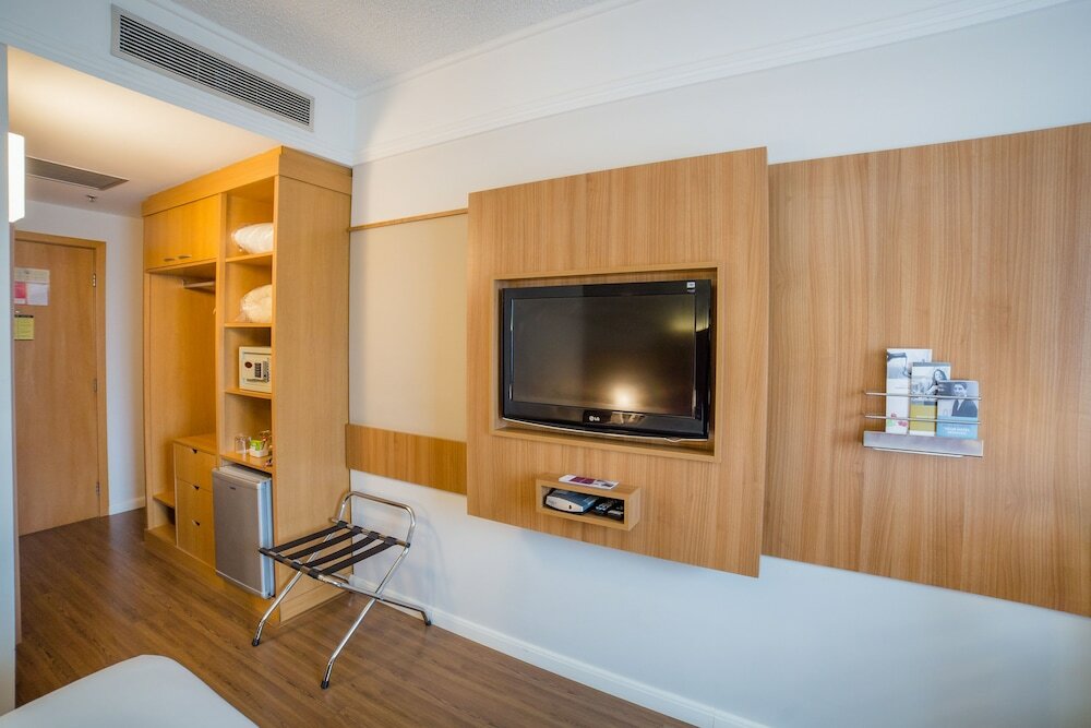 Фото Bristol Santo André Hotel