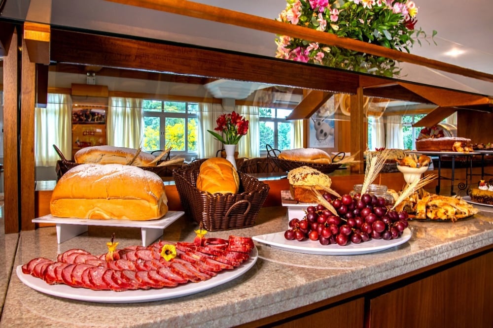 Фото Hotel Laghetto Siena