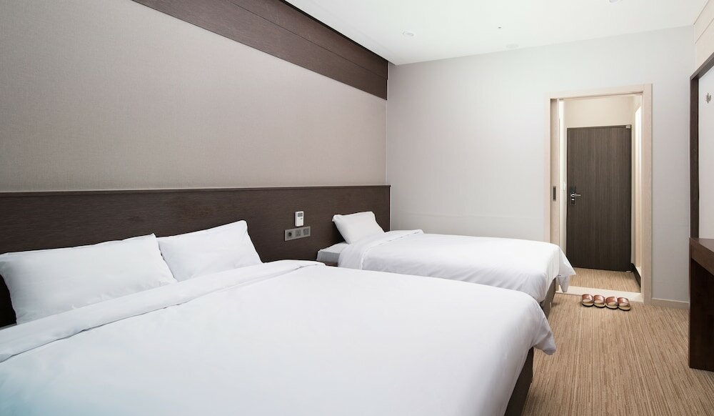 Фото Jeju Palace Hotel