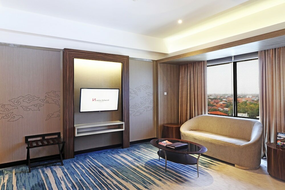 Фото Swiss-Belhotel Cirebon