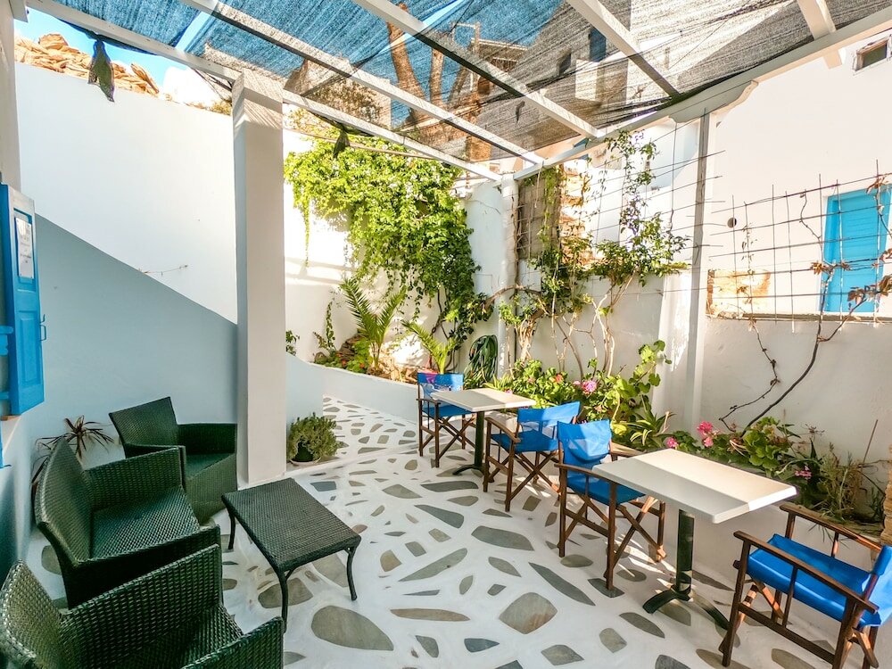 Фото A1 Princess Sissy Ios Hotel & Hostel