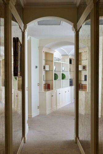 Гостиница R& xE9; sidence Carlton в Больё-сюр-Мере