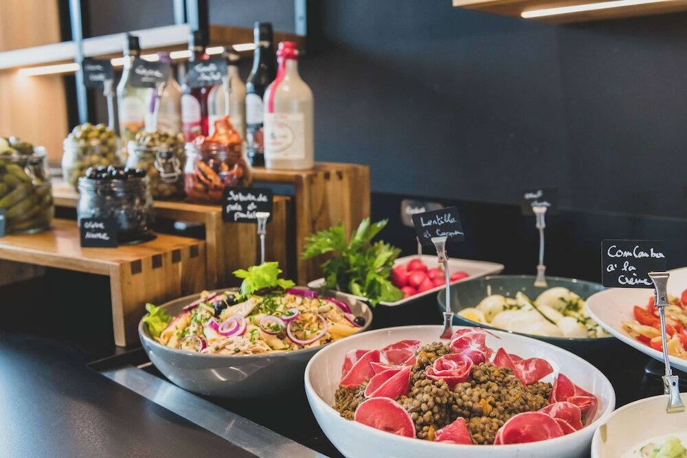 Фото Campanile Aix En Provence Sud - Pont De L'arc