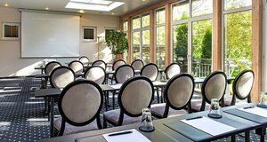 Гостиница Victor's Residenz - Hotel Saarbruecken