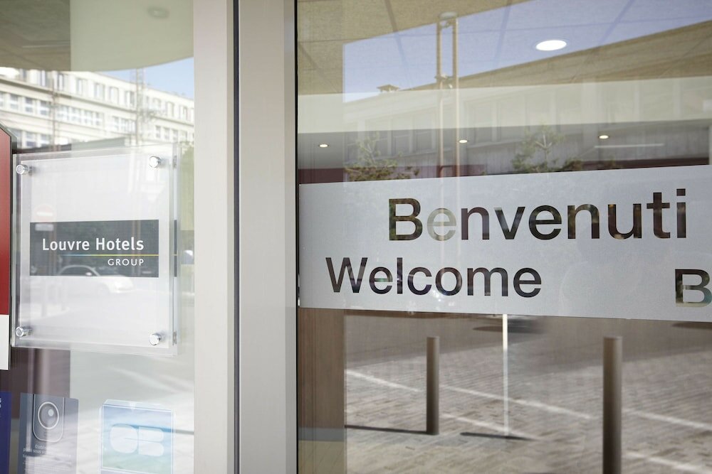 Фото Campanile Paris Est - Bobigny