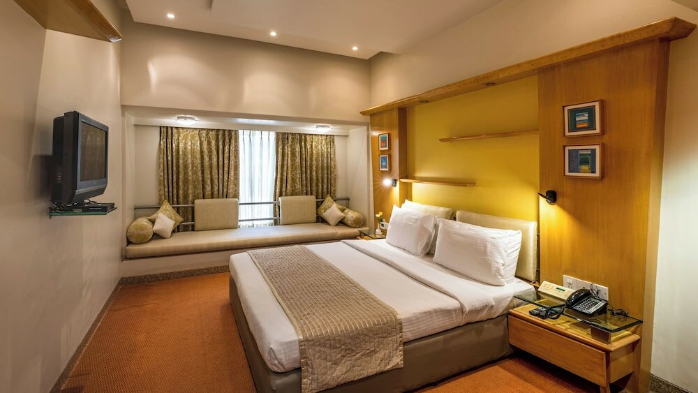 Фото Hotel Kohinoor Continental, Airport