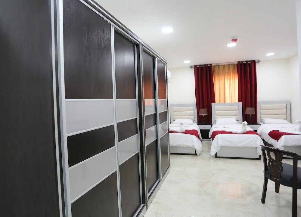 Фото 7Boys Hotel