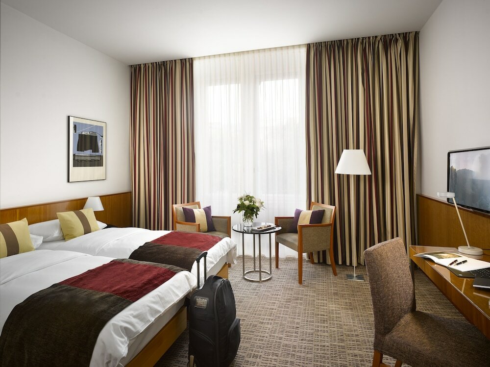 Фото K+k Palais Hotel