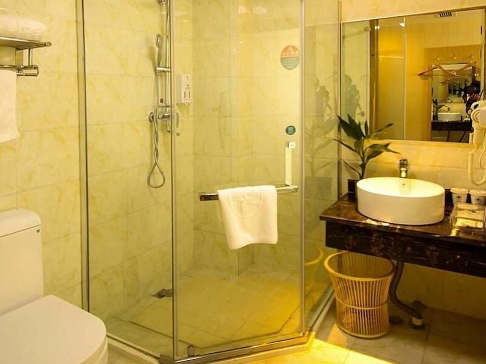 Фото GreenTree Shell Jinhua Yiwu International Commerce City Hotel