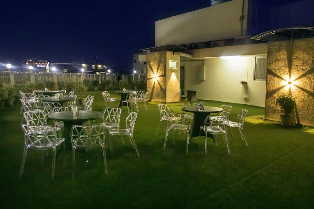Фото Hotel Ganges Grand