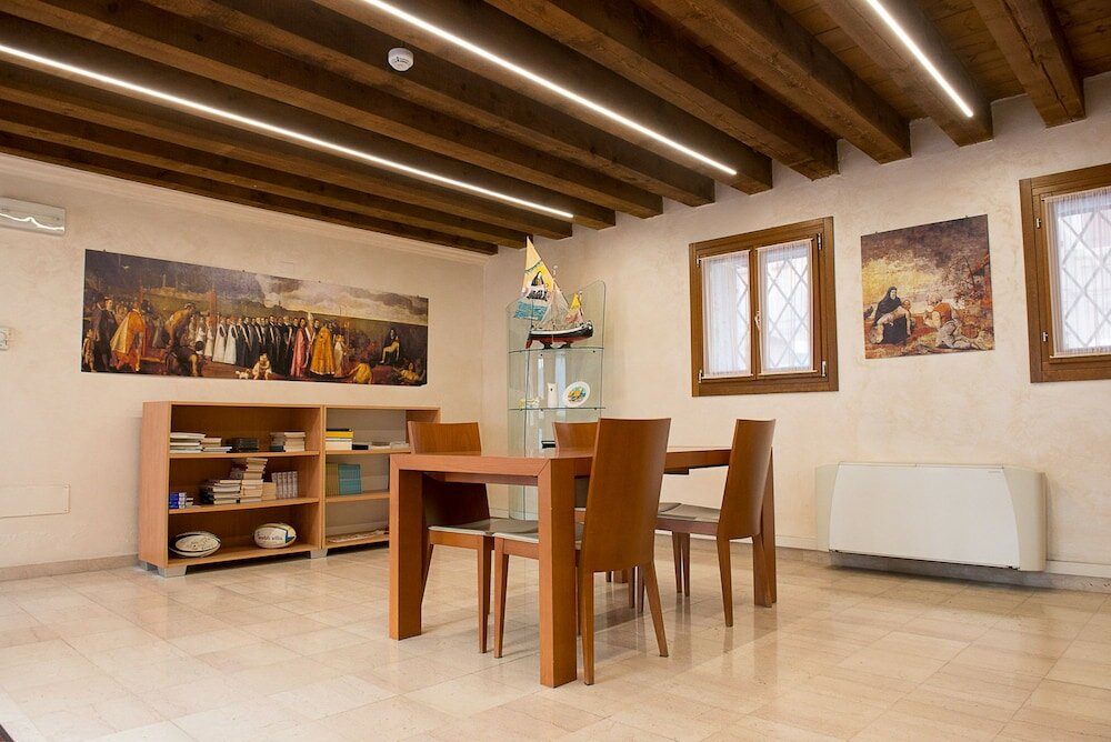 Фото Domus Clugiae