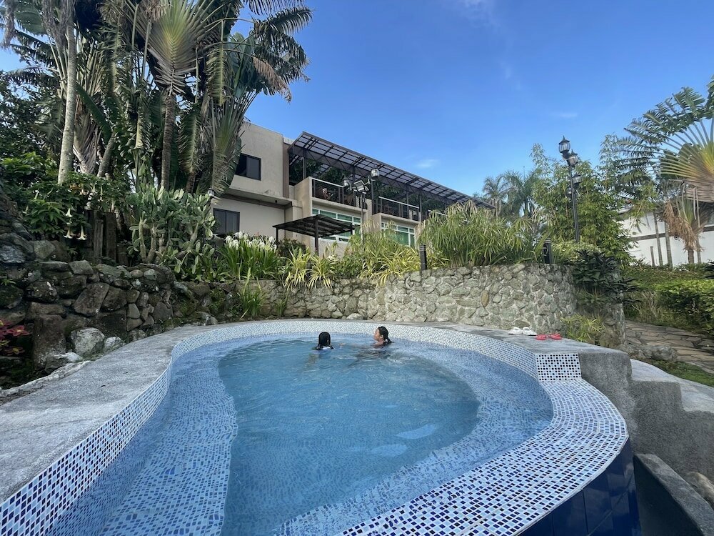 Hotel Lakeview Suites by Cocotel, Tagaytay, photo