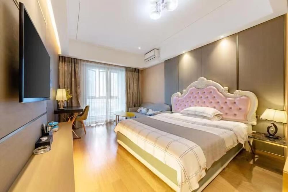 Фото Manhattan Langde Apartment