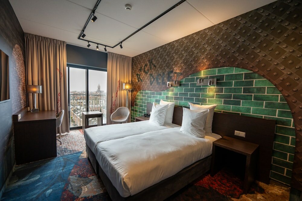 Фото Hampshire Delft Centre