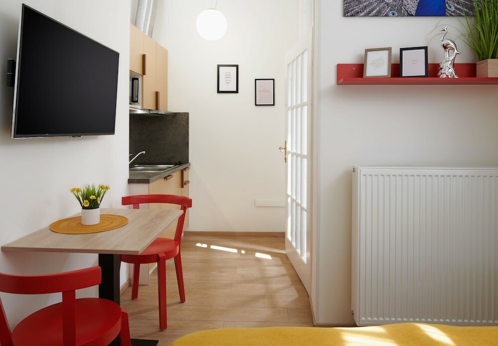 Фото City Nest Apartments by Adrez Living