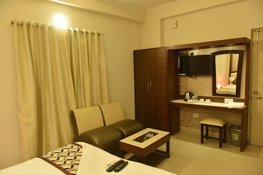 Фото Hotel White Park