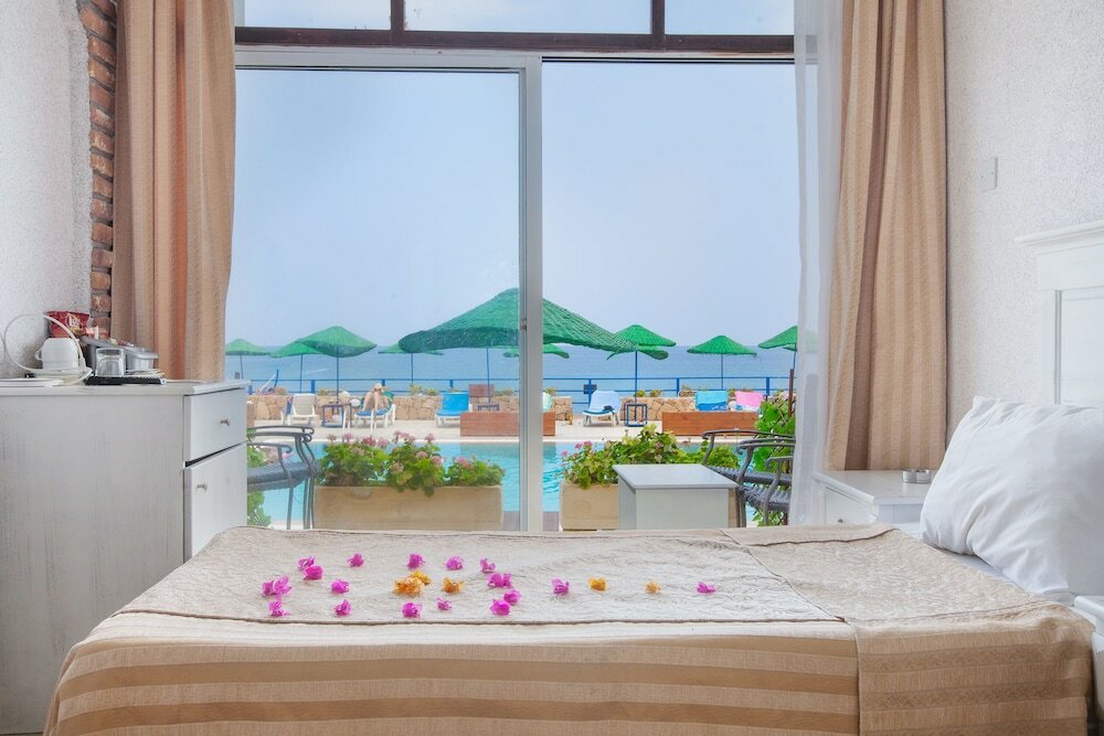 Фото Manolya Hotel