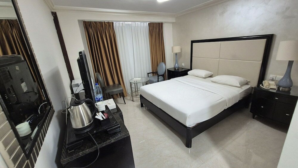 Фото Le Vendôme Hotel