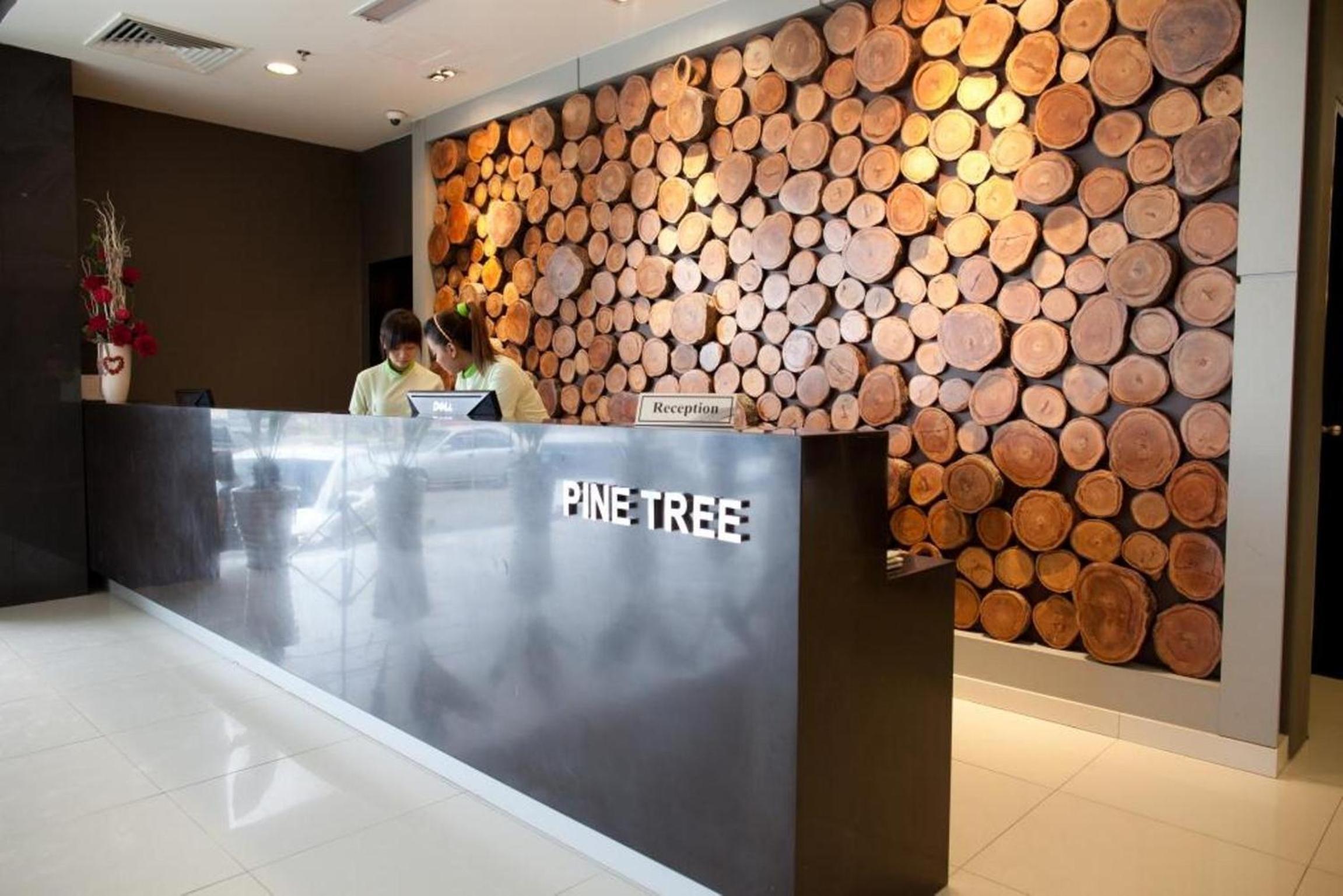 Фото Pinetree Hotel