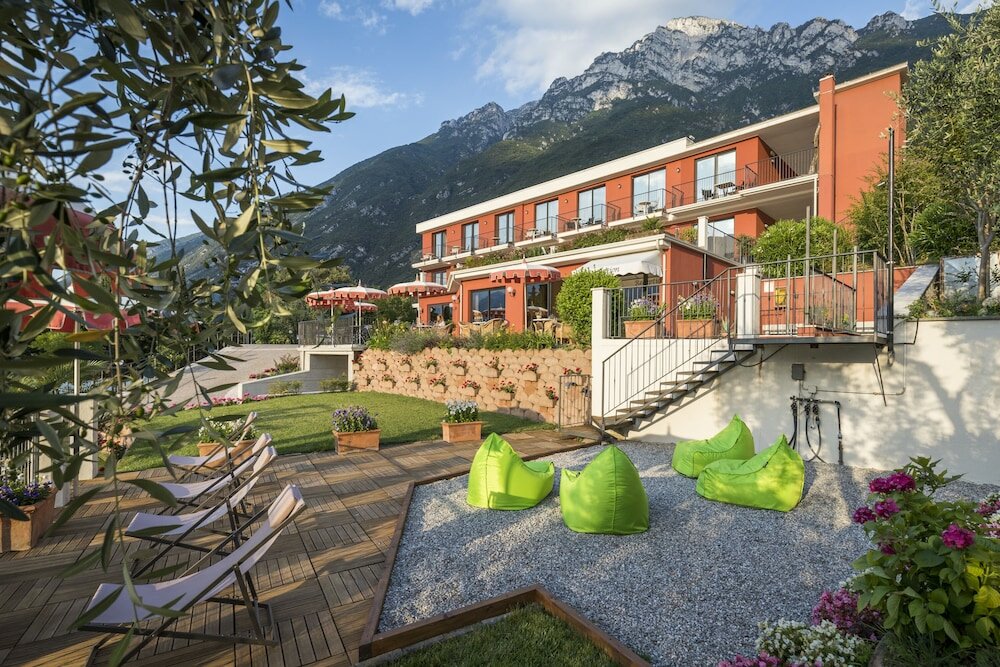 Фото Hotel Oasi Beach