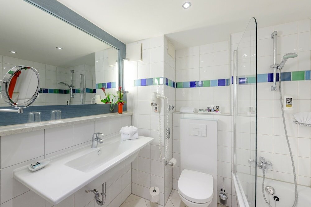 Фото Mercure Hotel München Süd Messe