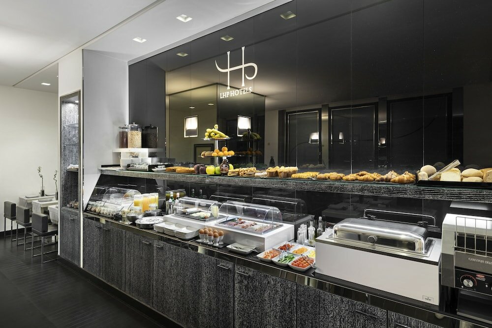 Фото Lhp Hotel Napoleon