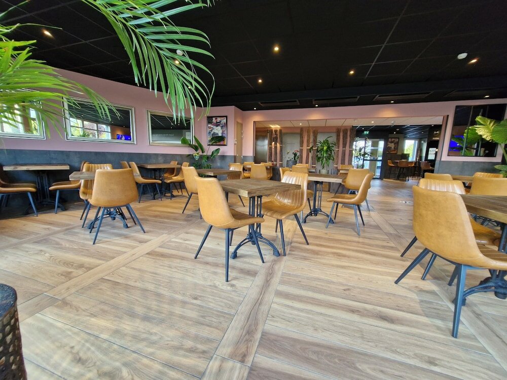 Фото B&b Hotel Clermont-Ferrand Nord Riom