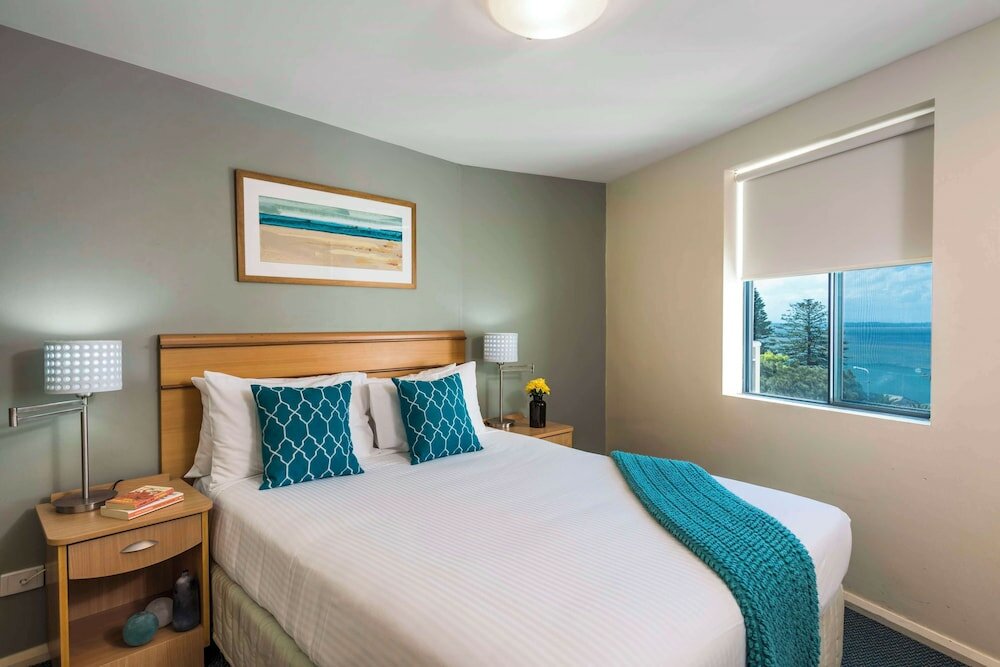 Фото Oaks Waterfront Resort