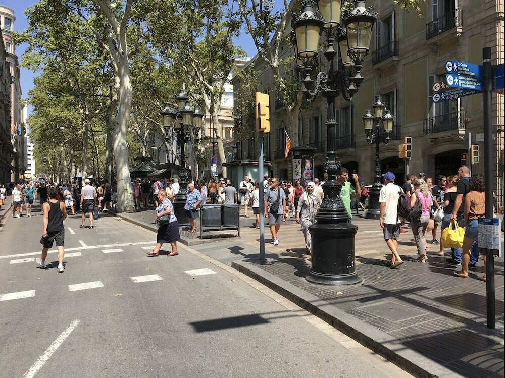 Фото Sleep Green - Certified Eco Youth Hostel Barcelona