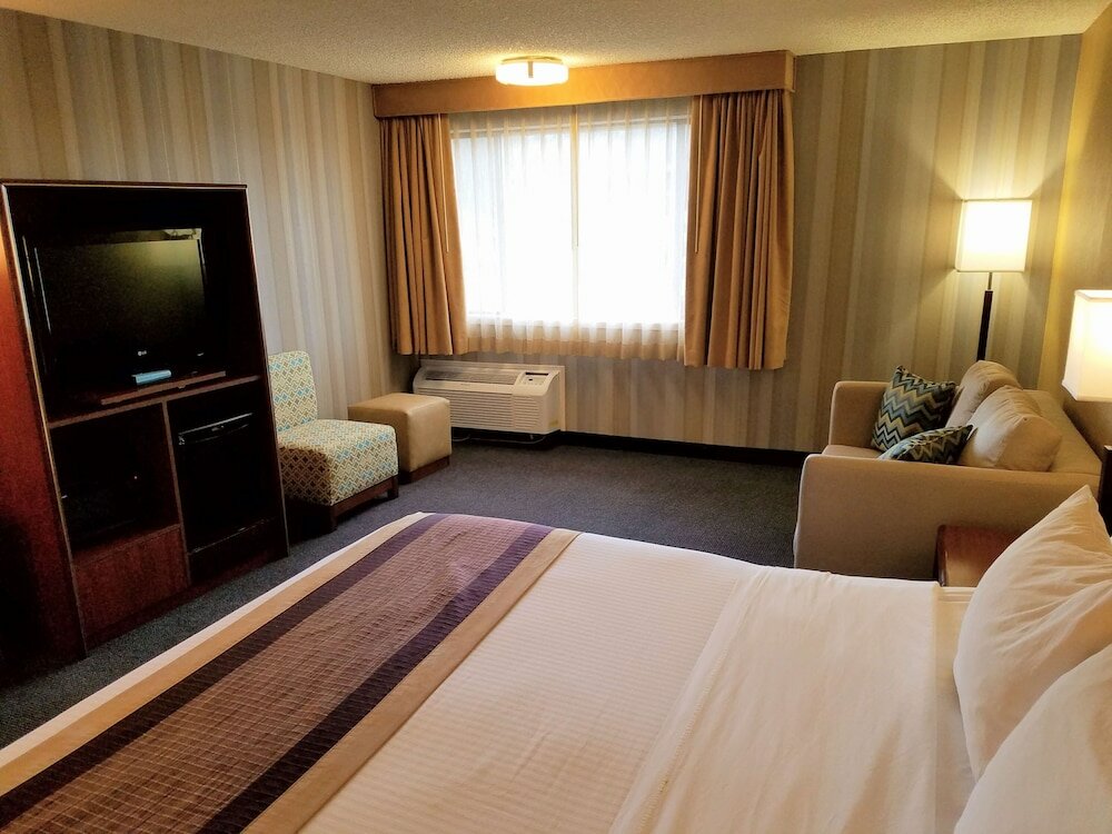 Фото Best Western Cascadia Inn