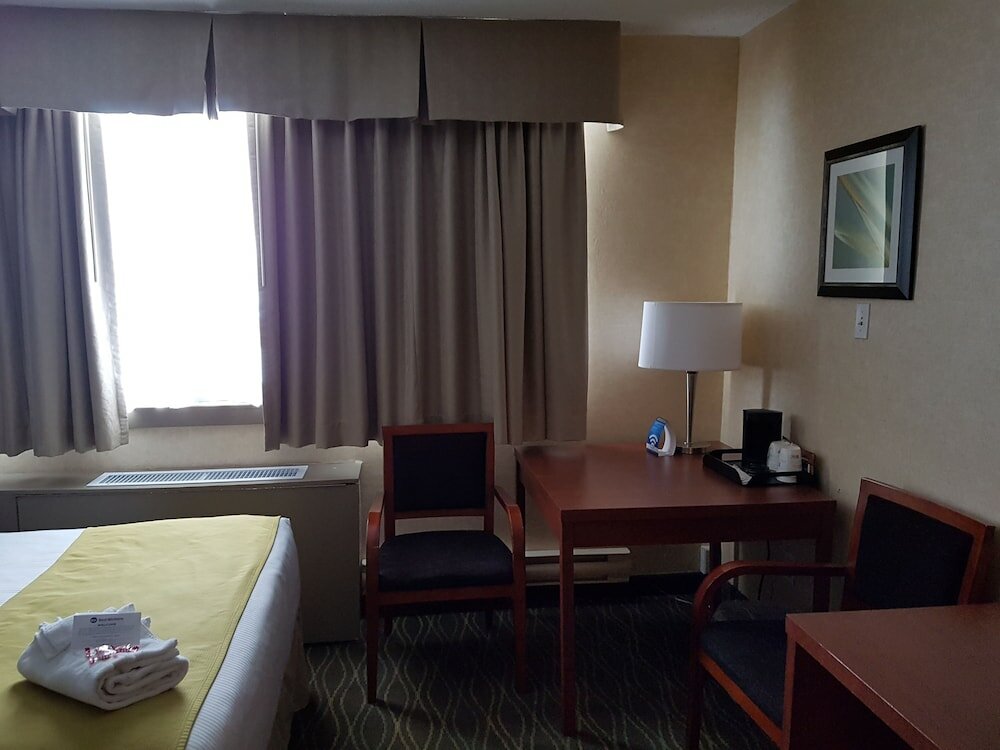 Фото Best Western Plus Durham Hotel & Conference Centre