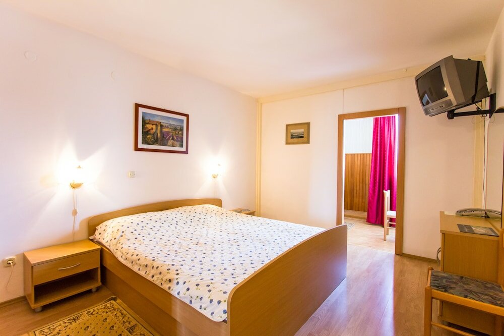 Фото Hotel Omorika