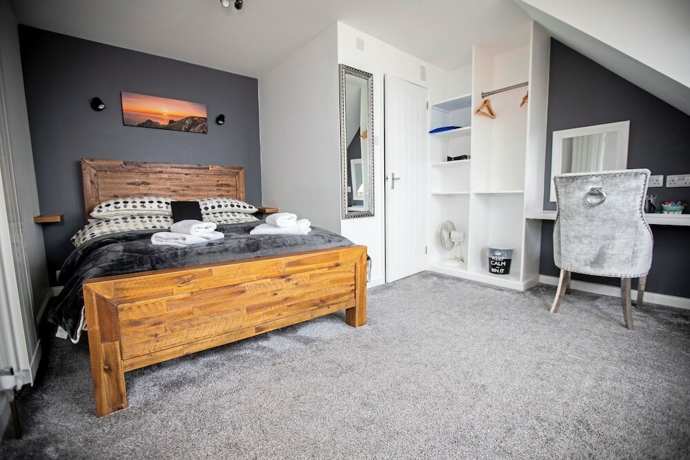 Фото St George's Guesthouse