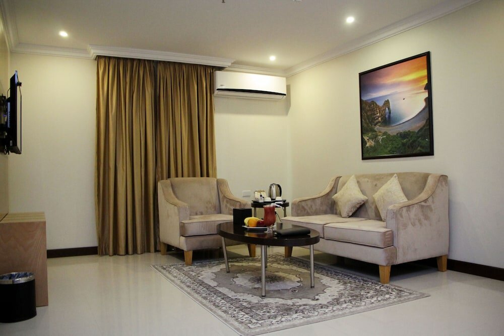 Фото Almuhaidb Residence Al Jubail