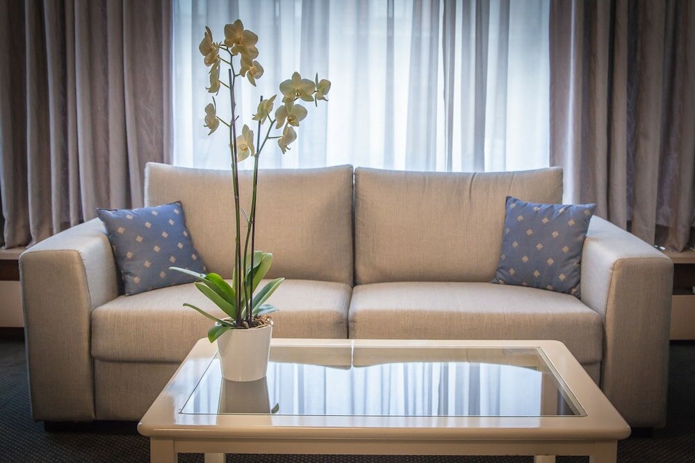 Фото First Euroflat Hotel